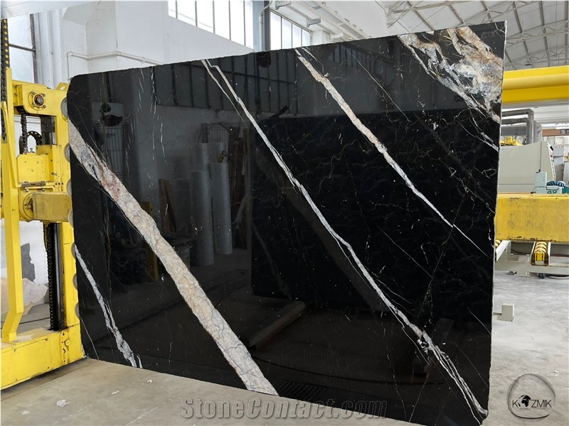 Black And White Marble Slabs