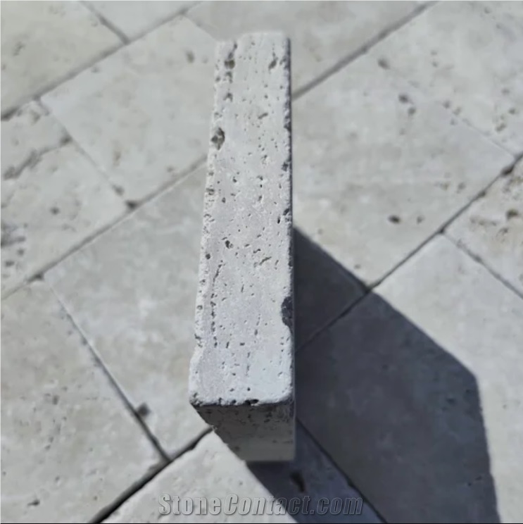 Light Travertine Terrace Tile 15X15x3cm