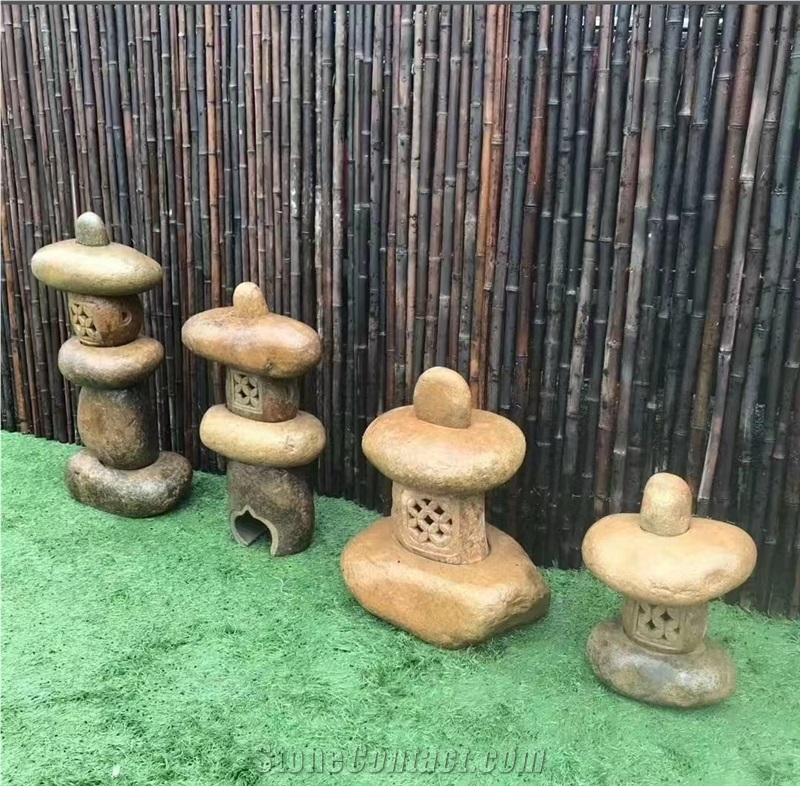 Natural River Stone Lanterns