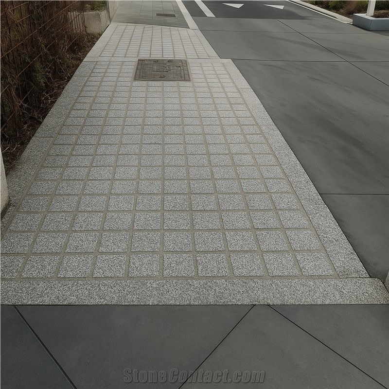 Grey Pinor Granite Cobblestones