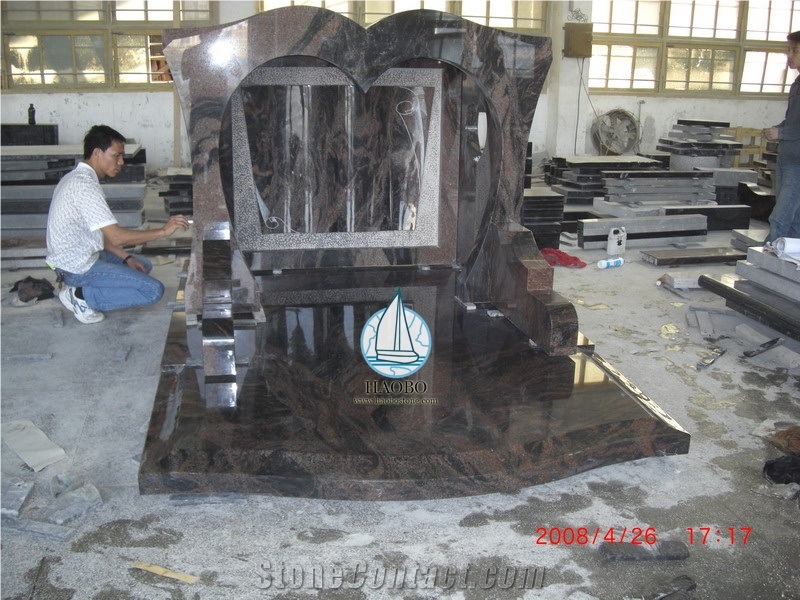 Spray White Granite Heart Engraved Single Monument