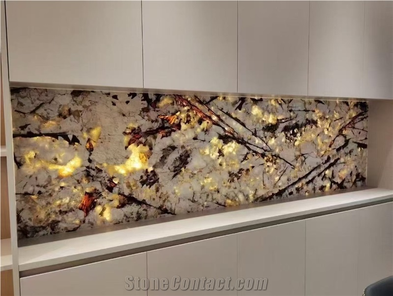 Patagonia Quartzite Kitchen Countertop Backsplash