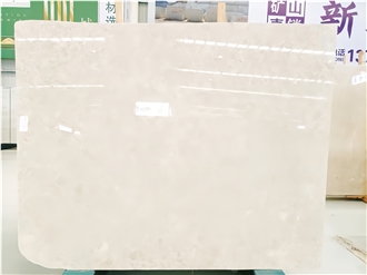 Crema Ultraman Beige Marble Slabs