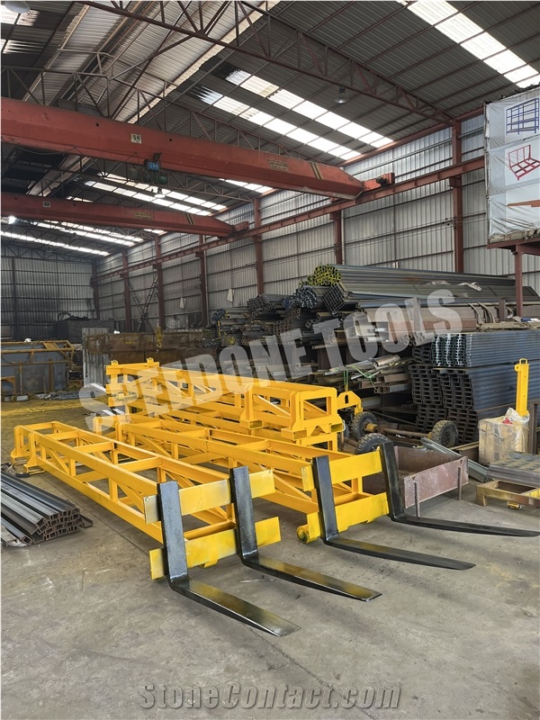 Extended Forks For Push-In And Pull-Out Pallets In Container