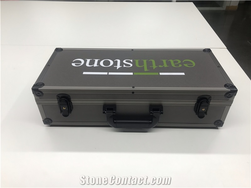 Custom Handheld Aluminum Case