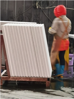 Fire-Resistant Lightweight Microcrystalline Panel