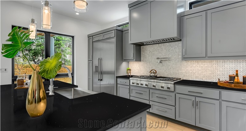 (Vietnam Quartz) Sparkling Black Quartz Slabs
