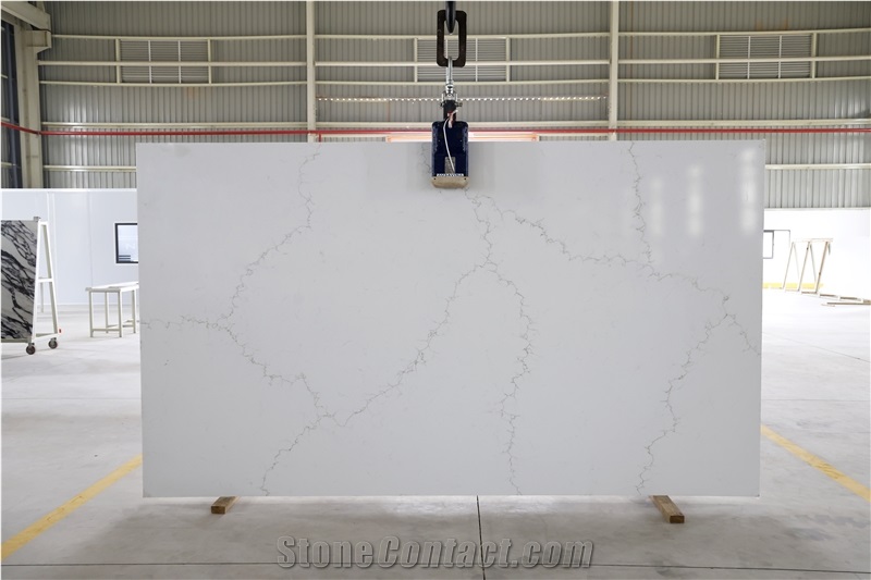 Calacatta Quartz Slabs