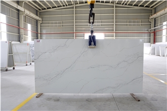 Calacatta Quartz Slabs