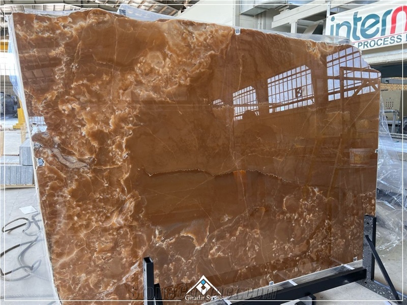 Cola Onyx Slabs