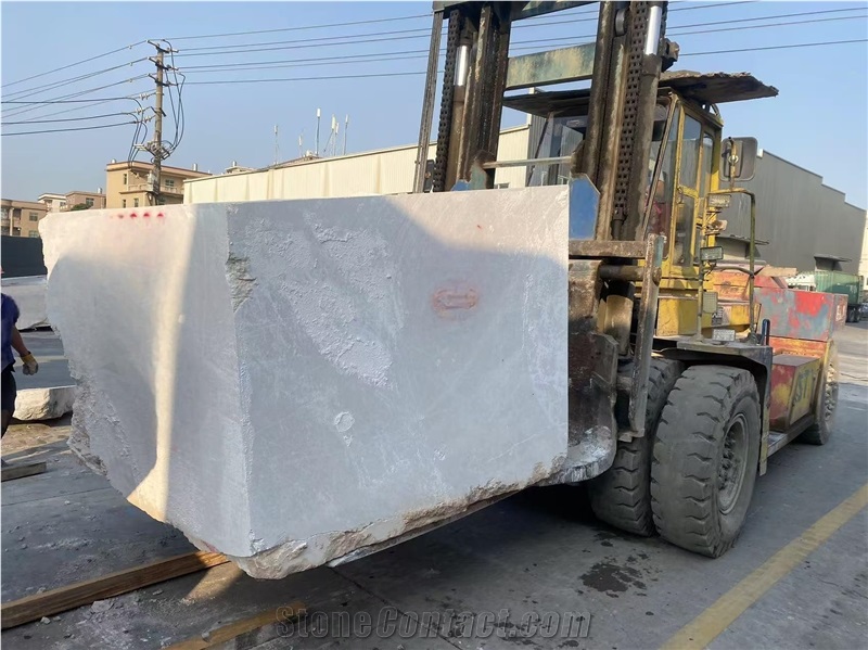 Burdur Beige Marble Blocks