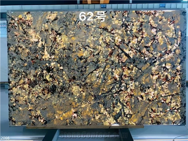 Splendor White Granite Slabs Silver Fox Snow Mountain Orchid