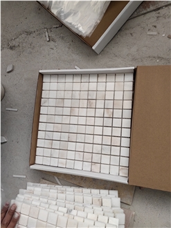2025 New Product Guangxi White Marble Mosaic Tiles