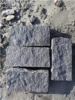 Black Granite Cobblestone