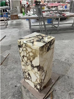 Waterjet White Onyx Withe Green Marble Coffee Table Set