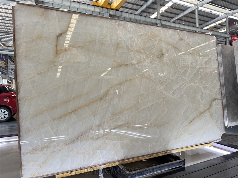 Chinese White Crystallo Quartzite Slabs