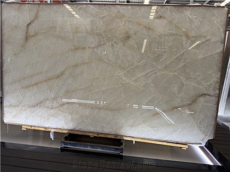 Chinese White Crystallo Quartzite Slabs