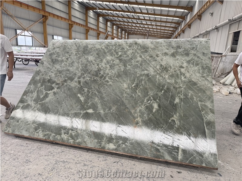 Emerald Green Quartzite Polished Slabs