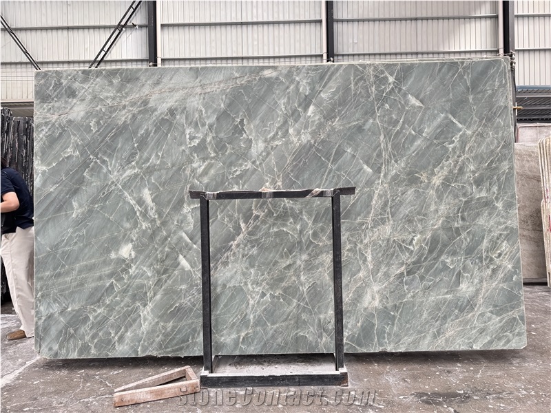 Emerald Green Quartzite Polished Slabs