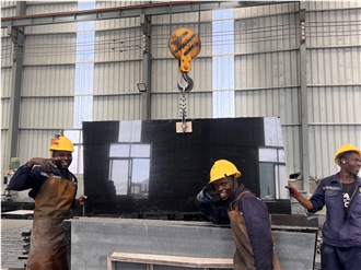 Africa Black Granite Half Slabs Deep Dark Shine Sophisticated Allure