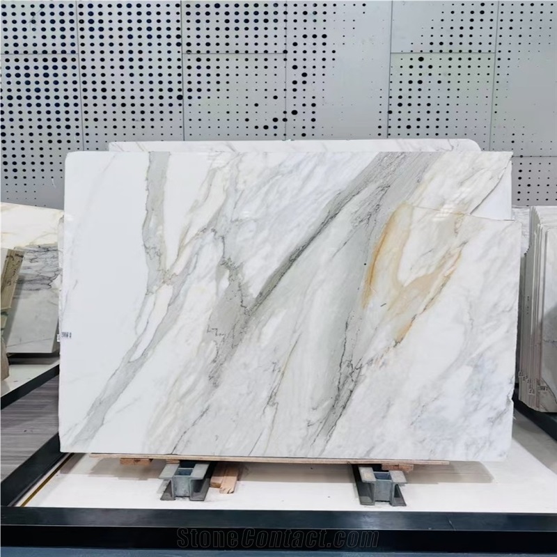 Calacatta Gold Marble Slabs Lustrous Surface Opulent Feel