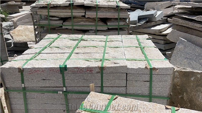 G682 Granite Kerbstone
