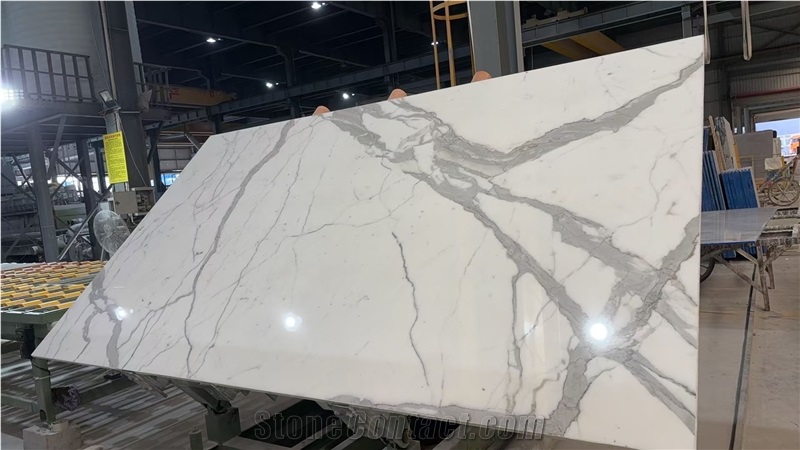 Turkey Calacatta White Marble: Smooth Surface, Contemporary Look