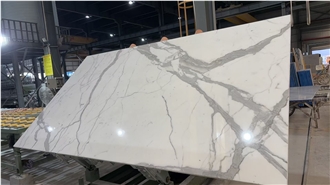 Turkey Calacatta White Marble: Smooth Surface, Contemporary Look