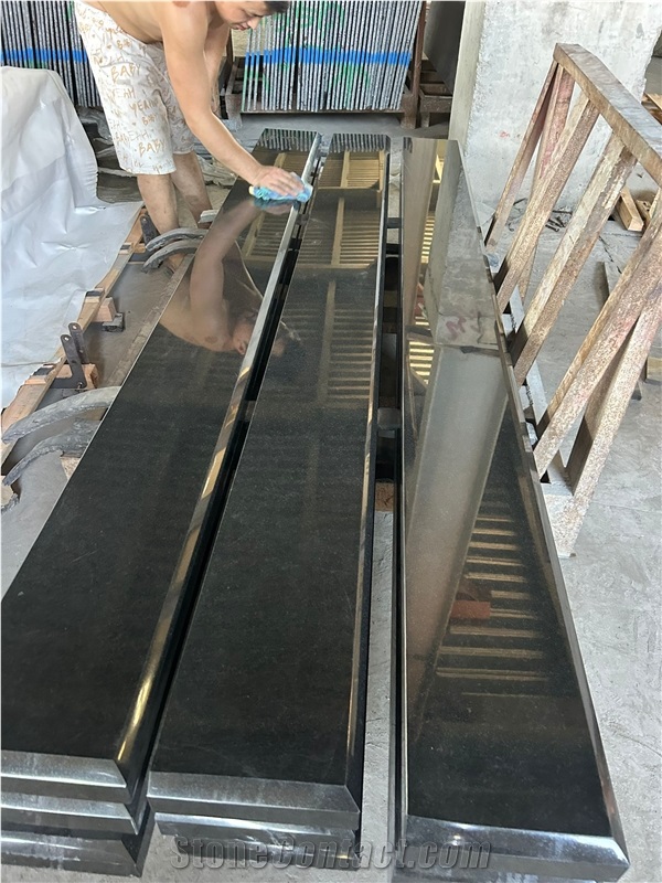 Indian Black Granite Monumental Graveyard Products