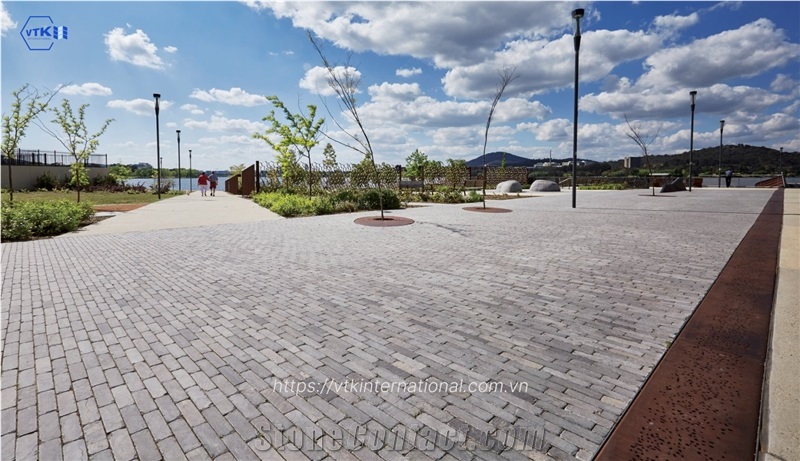 Bluestone Tumbled For Herringbone Pattern Paving Tiles