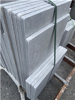Tumbled Light Color Limestone  Floor Tile