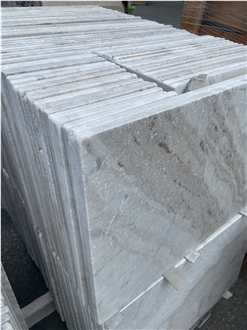 Tumbled Light Color Limestone  Floor Tile