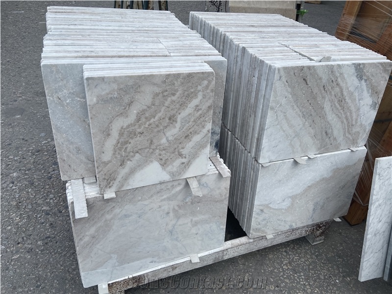 Tumbled Light Color Limestone  Floor Tile