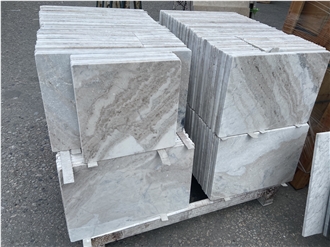 Tumbled Light Color Limestone  Floor Tile