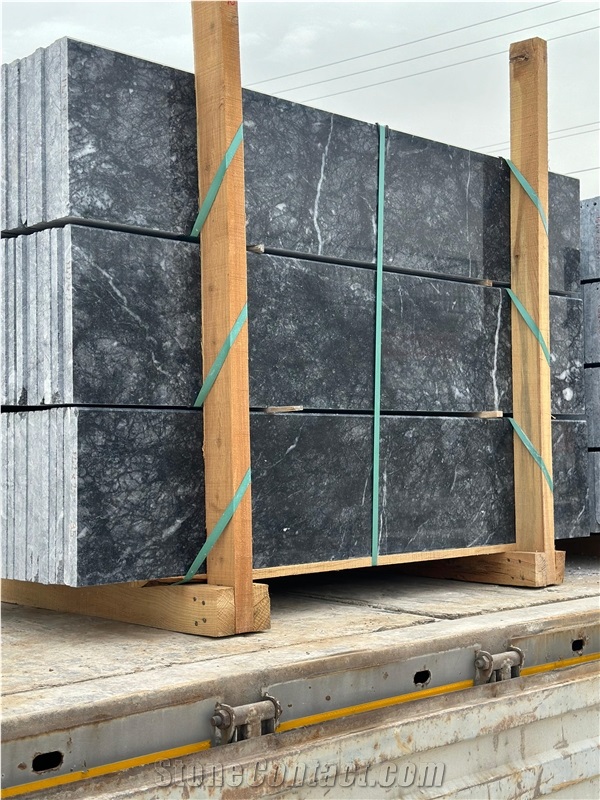 Bursa Black Marble Stairs