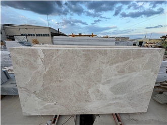 Spider Beige Marble Slabs