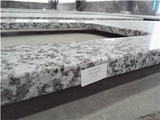 G439 Granite Puning White Flower Bathroom Countertop