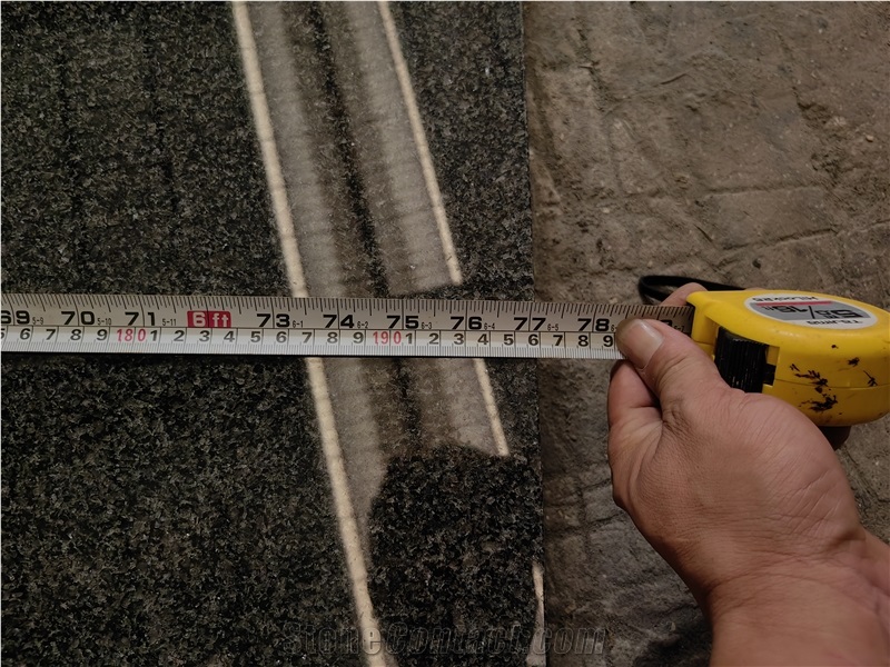 Gildtop Najran Black Granite Slabs