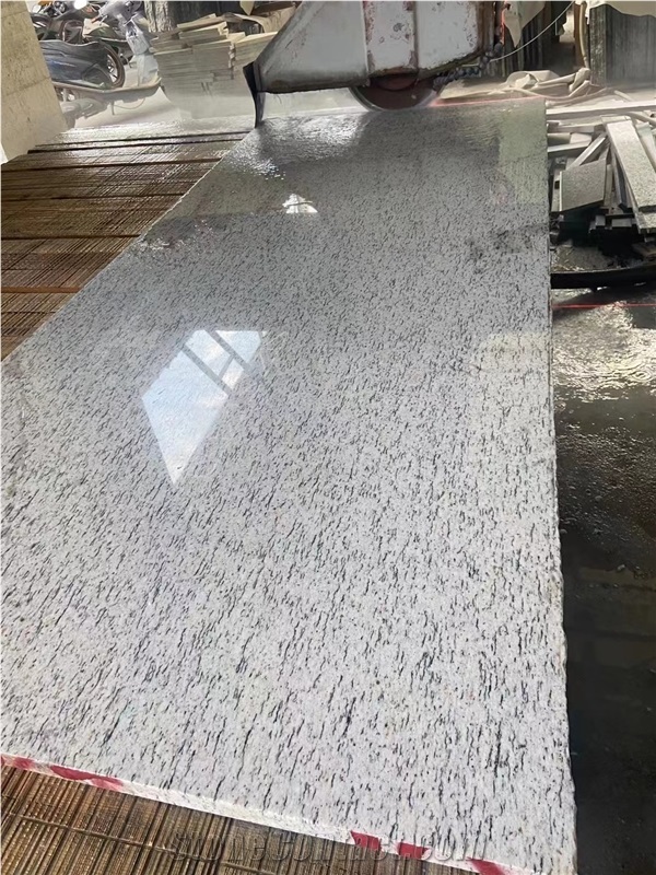 Natural New Bethel White Granite Slabs