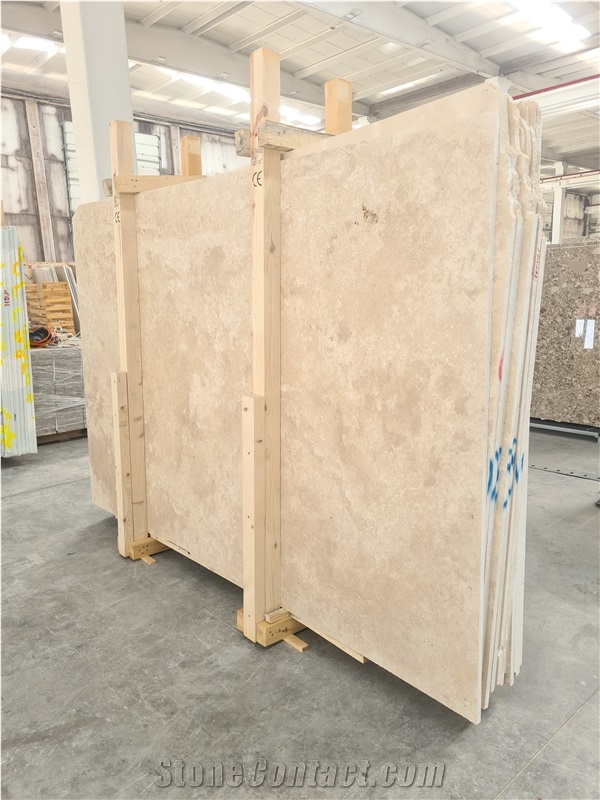 Classic Light Beige Travertine Slabs