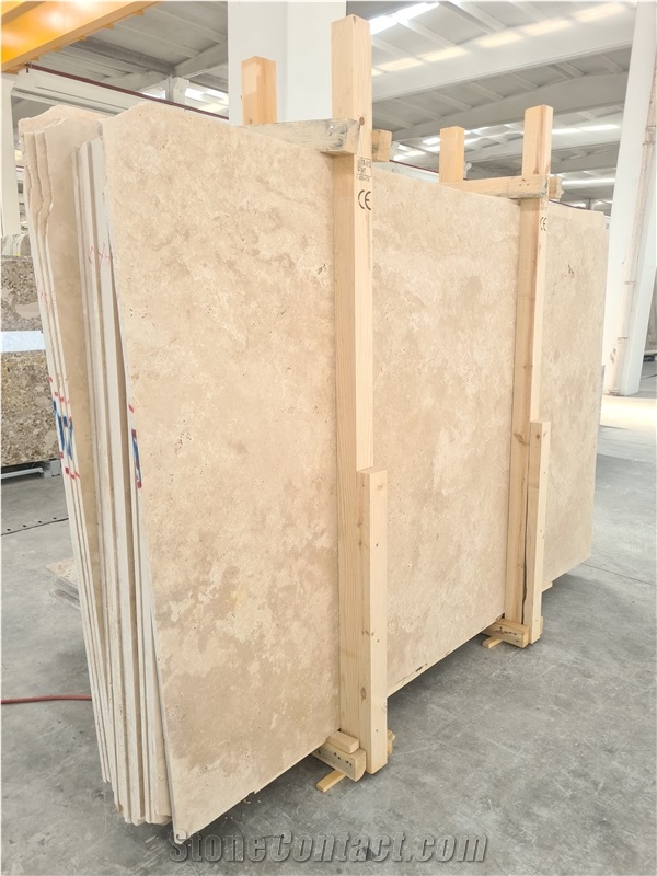 Classic Light Beige Travertine Slabs