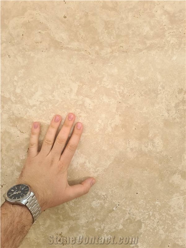 Classic Light Beige Travertine Slabs