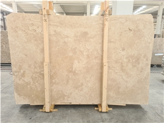 Classic Light Beige Travertine Slabs