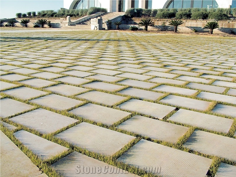 Pietra Leccese Paving Tiles