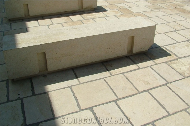 Pietra Leccese Paving Tiles
