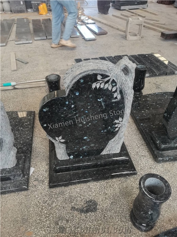Emerald Pearl Granite Heart Single Tombstone