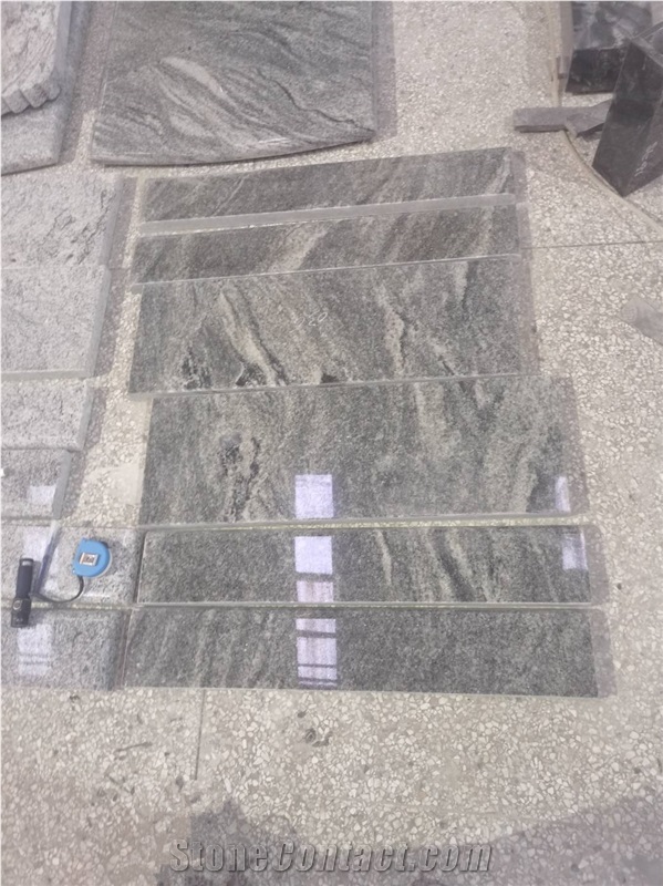 Kuppam Green Granite Single Monument