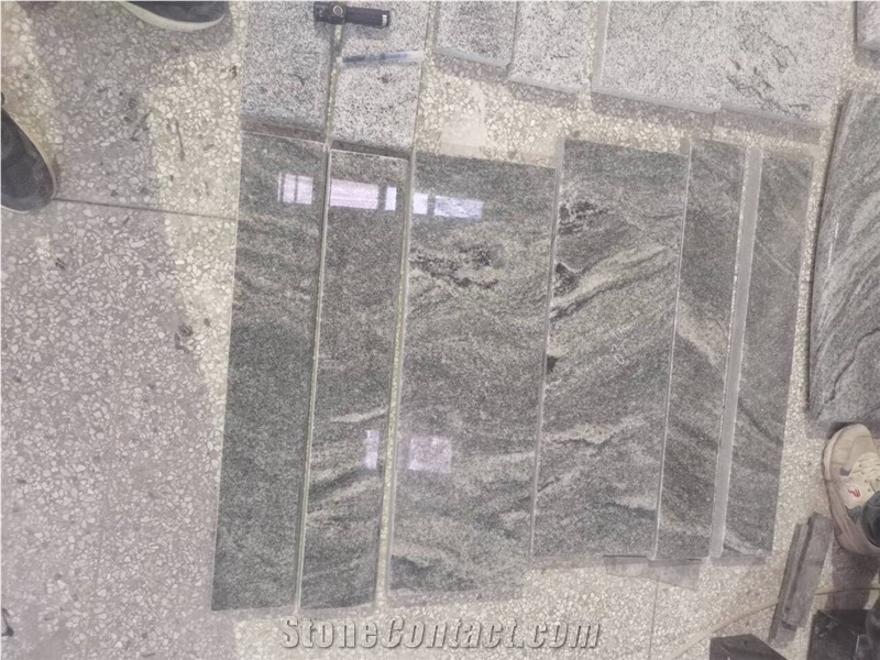 Kuppam Green Granite Single Monument
