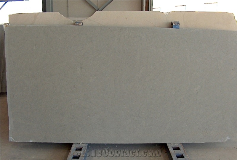 Azul Bateig Limestone Slabs