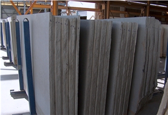 Azul Bateig Limestone Slabs